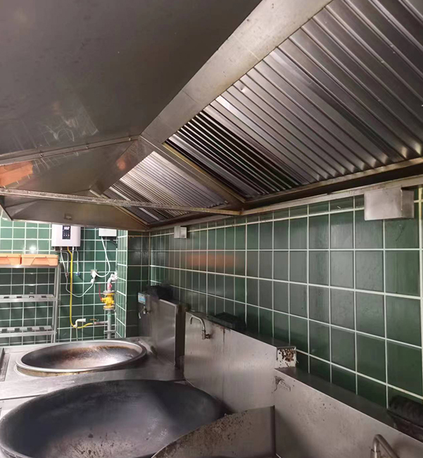 襄陽某工廠排油煙設備清洗