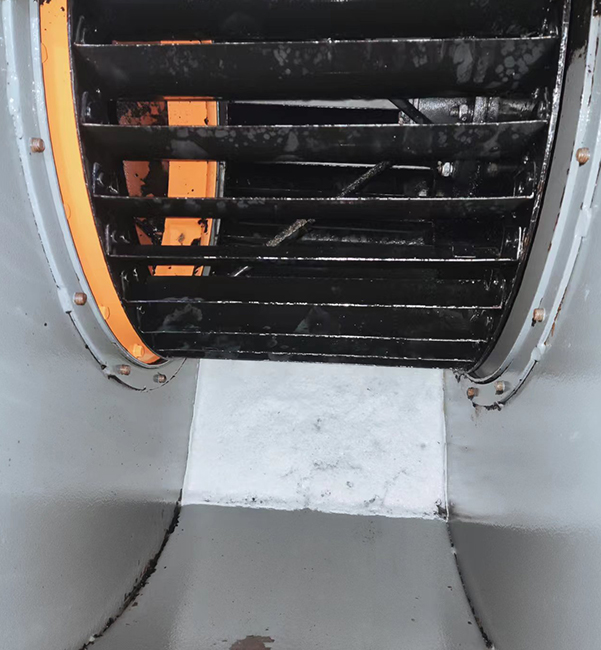 襄陽市某交警隊(duì)排油煙設(shè)備清洗